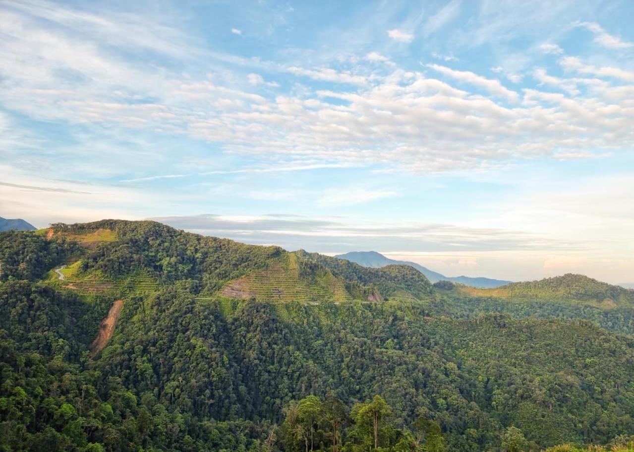 Clocktower 2 Homestay 2-7 Pax At Brinchang, Cameron Highlands Bagian luar foto